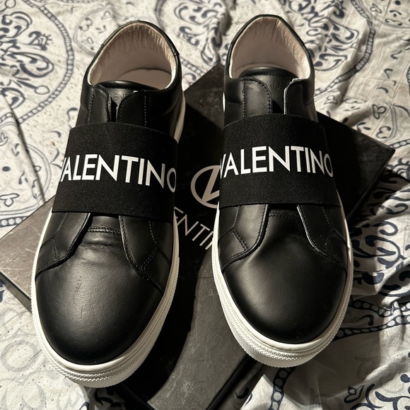 Valentino shoes brand new size 12 - Picture 2 of 8